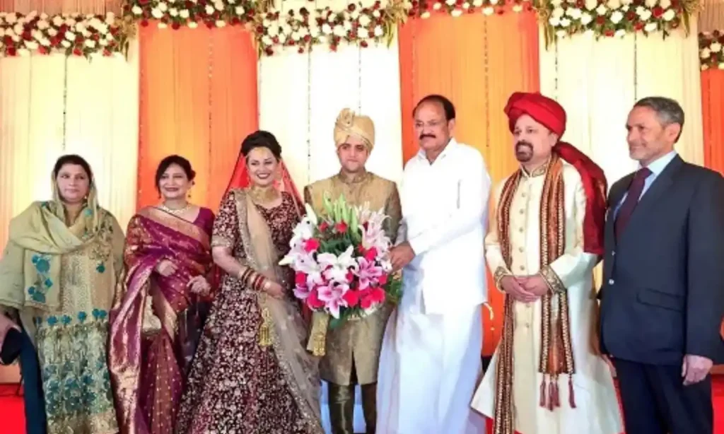 Tina Dabi Family Background 