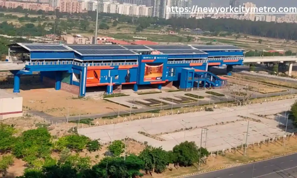 Sector 135 Noida Nearest Metro Station