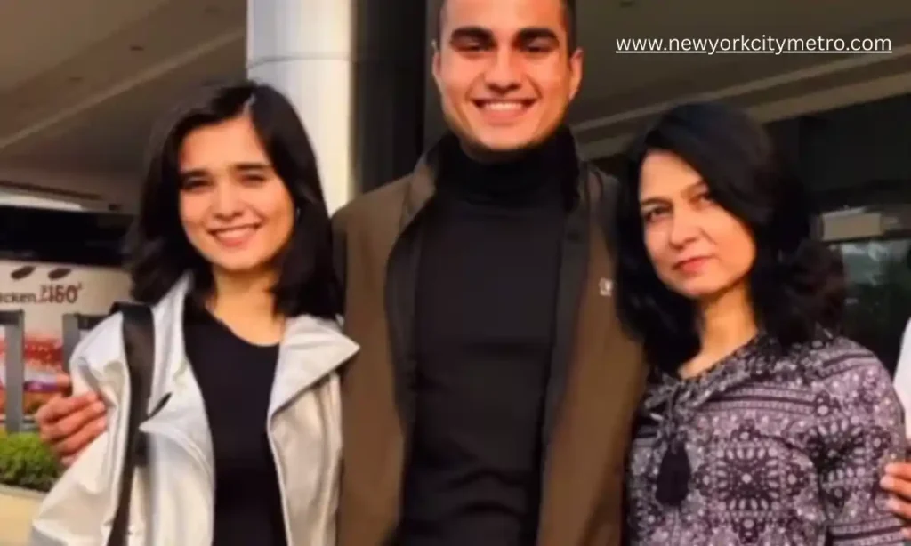 Meethika Dwivedi Family Background